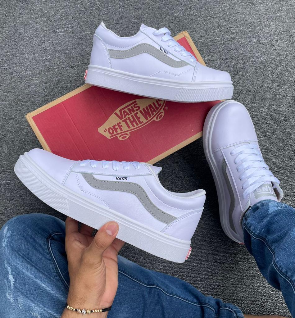 VANS URBAN STYLE